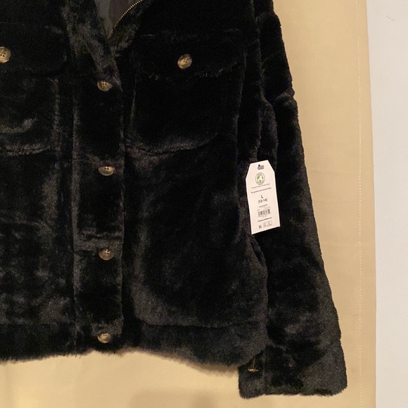 Women’s shacket - Picture 10 of 10